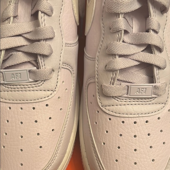 Nike Air Force 1 07 NN Women’s size 8.5 New with box Barely Grape - Picture 7 of 9